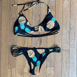 Cupshe pineapple bikini
